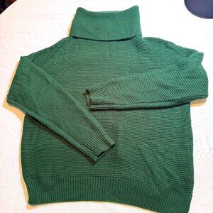 Womens Forest Green Loose Knit Turtleneck Size M